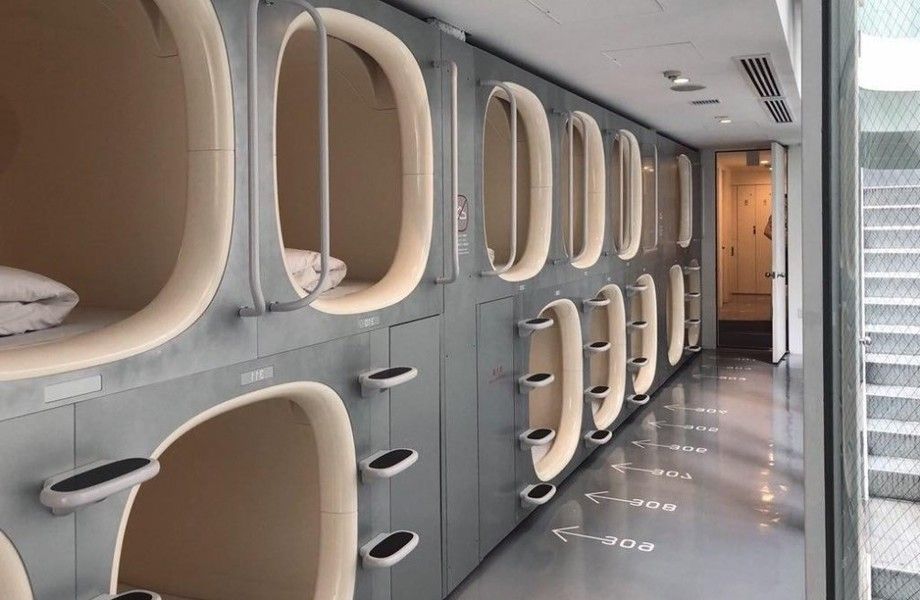 女性崔倩药厂家