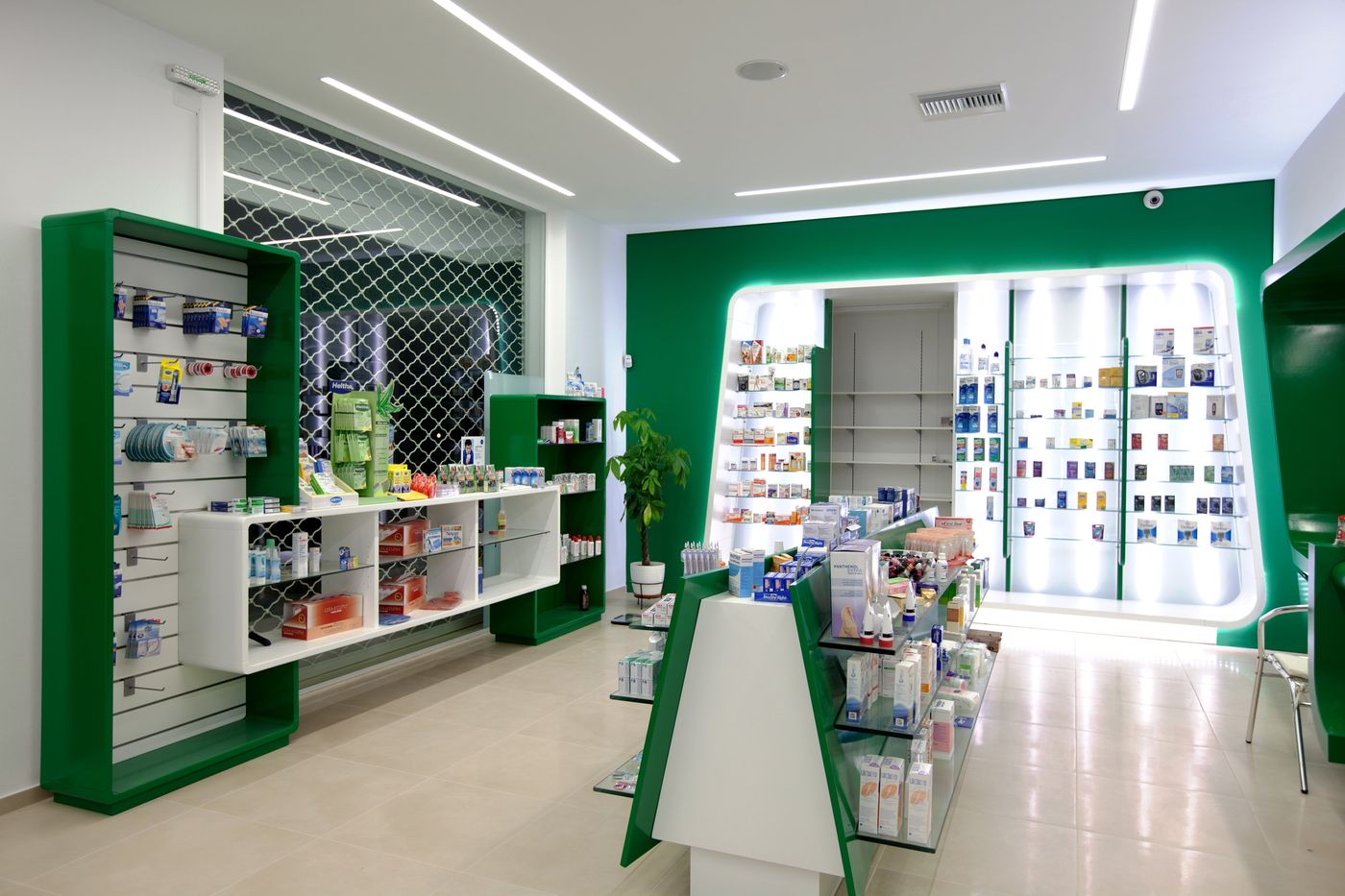 一滴春怎么联系